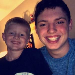 Meet your Posher, Travis